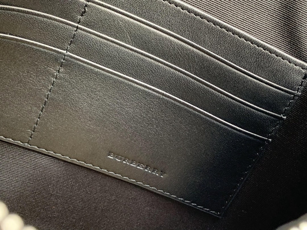 Клатч Burberry London із зернистої натуральної шкіри — фото 9