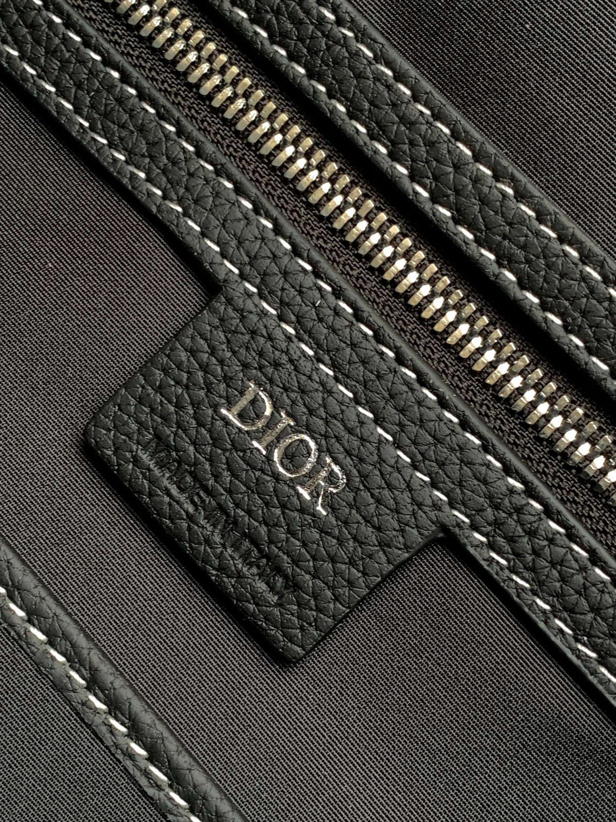 Дорожня сумка Dior Lingot 50 з натуральної шкіри — фото 9