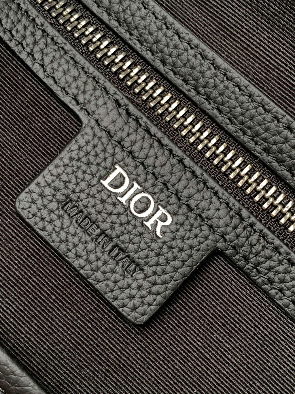 Дорожня сумка Dior Lingot 50 з натуральної шкіри — фото 9