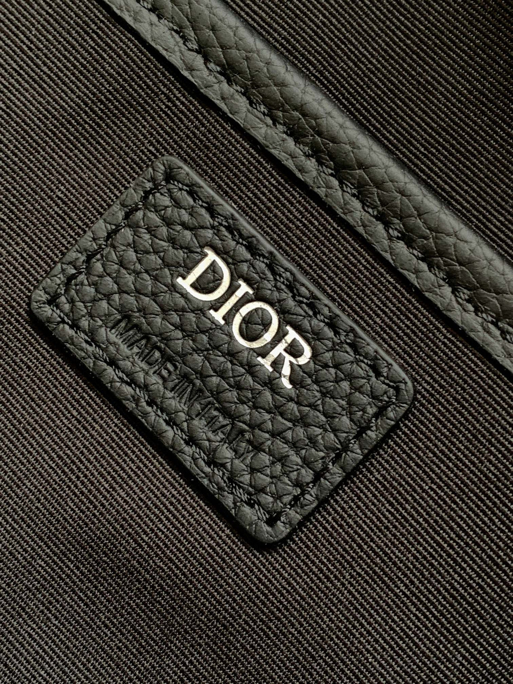Клатч Dior з натуральної шкіри — фото 9