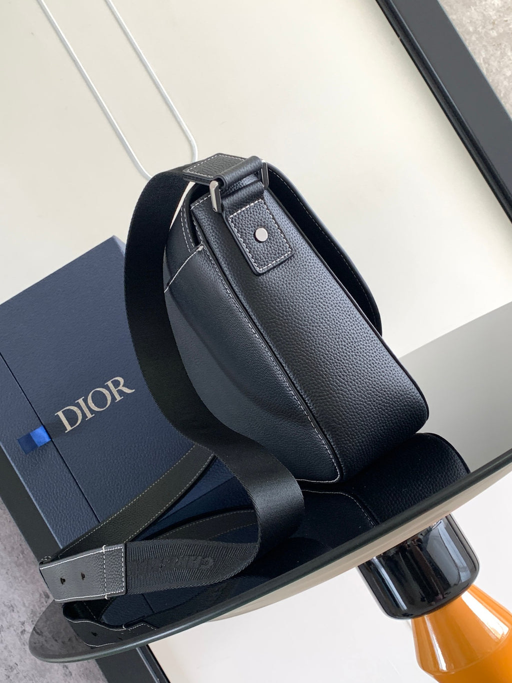 Велика сумка-месенджер Dior Saddle з натуральної шкіри — фото 2