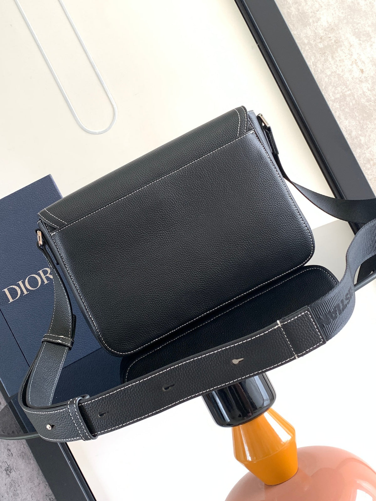 Велика сумка-месенджер Dior Saddle з натуральної шкіри — фото 3