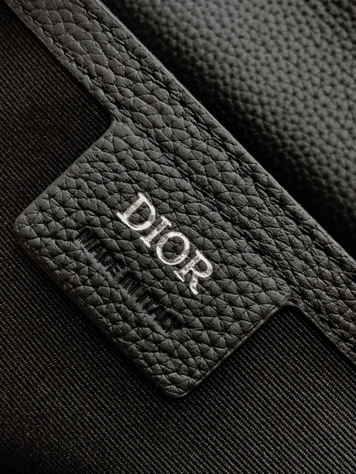 Клатч Dior Saddle із зернистої натуральної шкіри, чорно-бежевий — фото 9