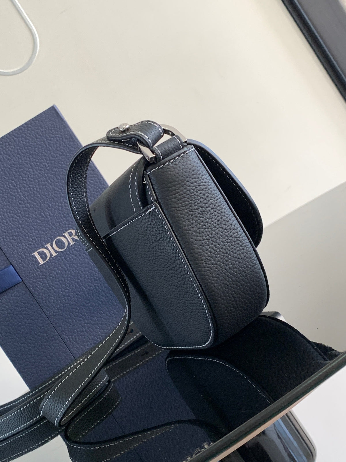 Клатч Dior Saddle із зернистої натуральної шкіри, чорний — фото 2