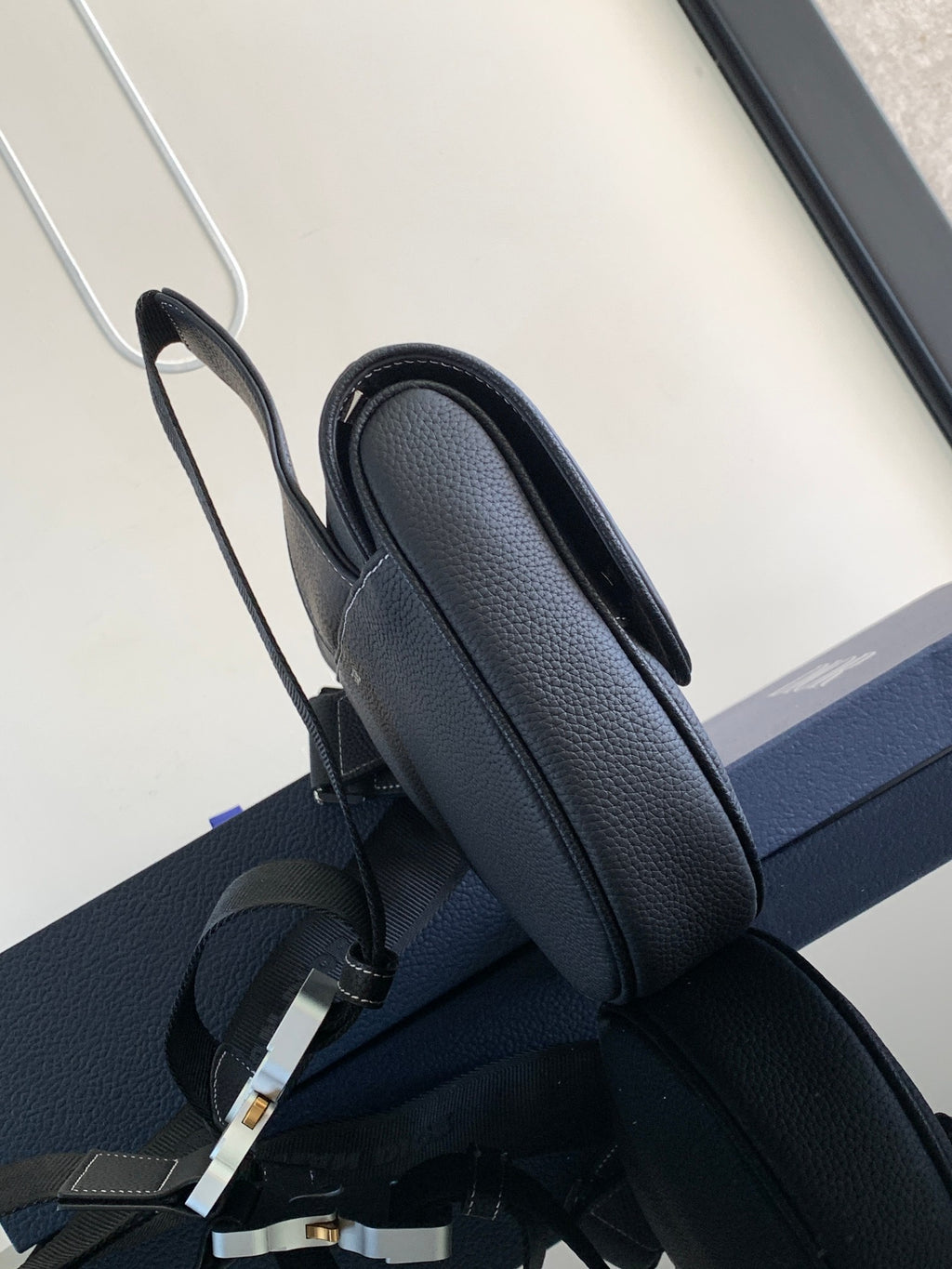 Сумка через плече Dior Saddle з натуральної шкіри — фото 2