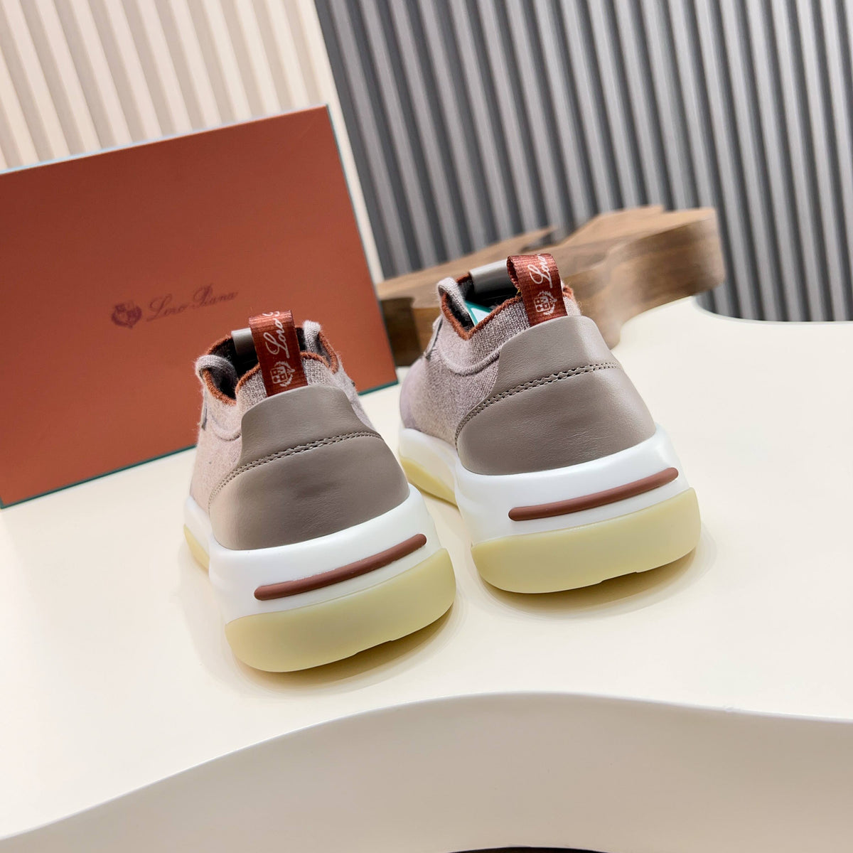 Шкіряні кросівки Loro Piana Soho Walk