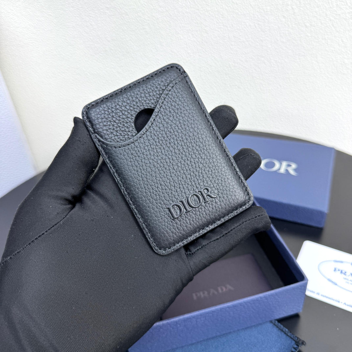 Картхолдер Dior Gravity із тисненої натуральної шкіри — фото 1