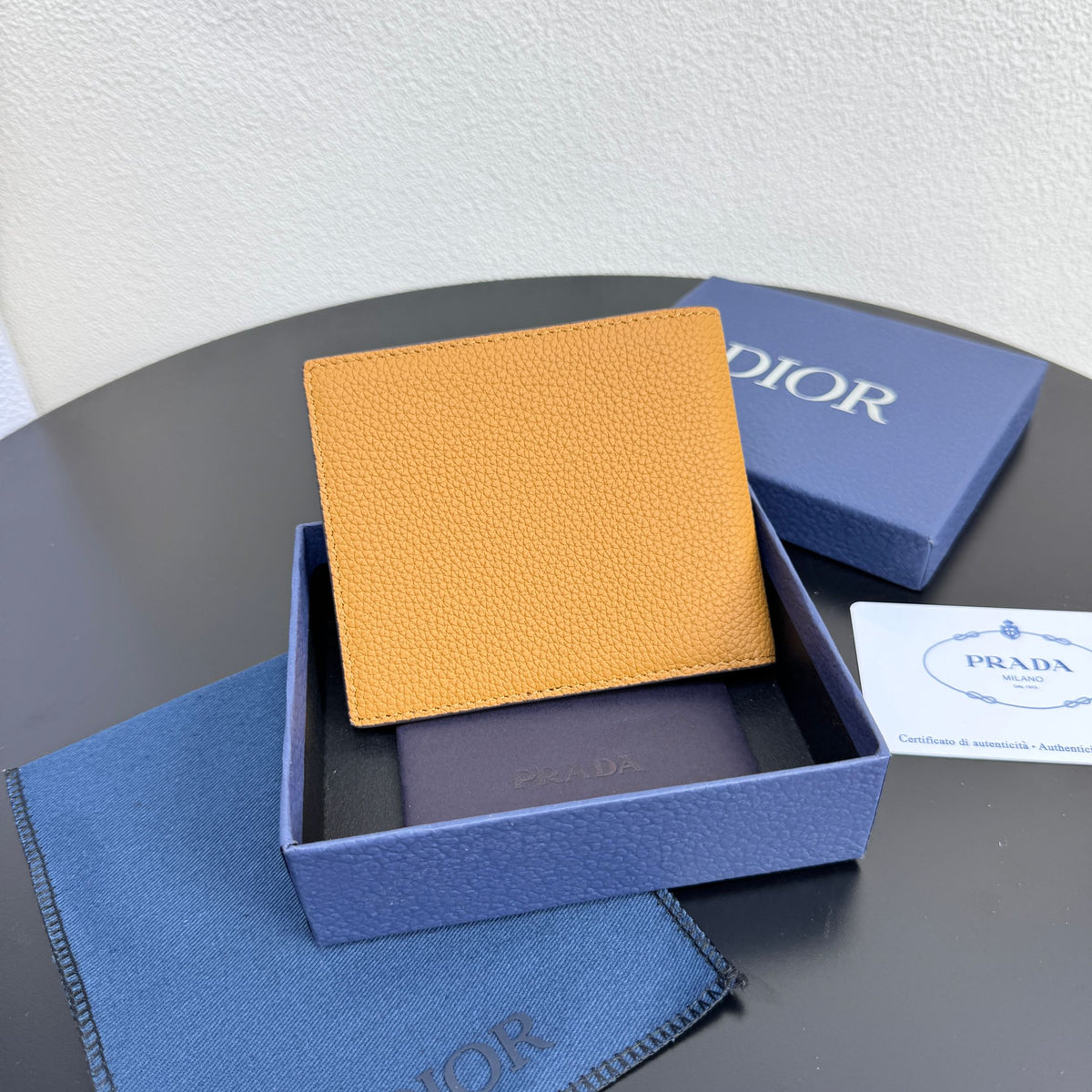 Гаманець Dior CD Icon із зернистої натуральної шкіри — фото 3