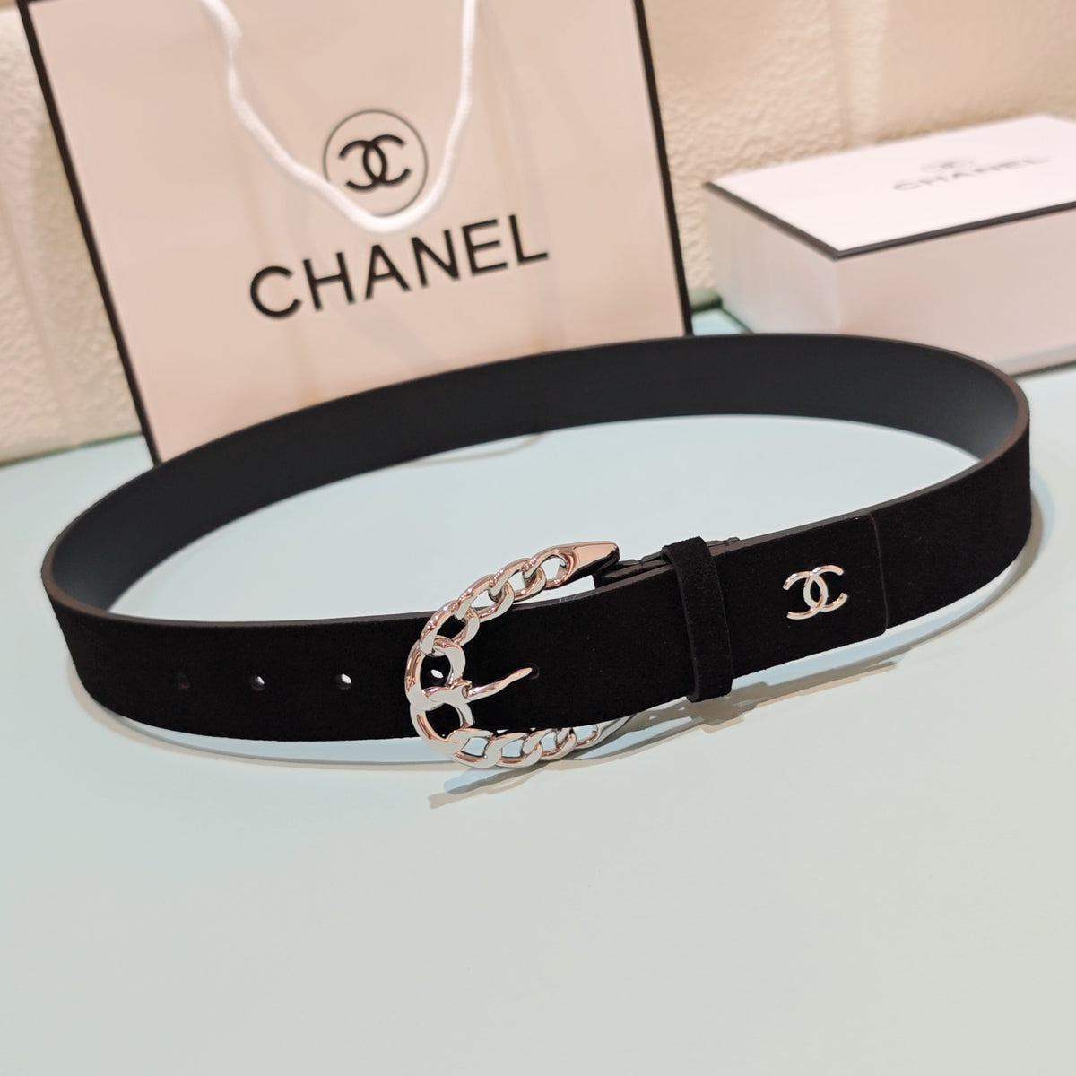 Ремінь Chanel з натуральної замші — фото 2