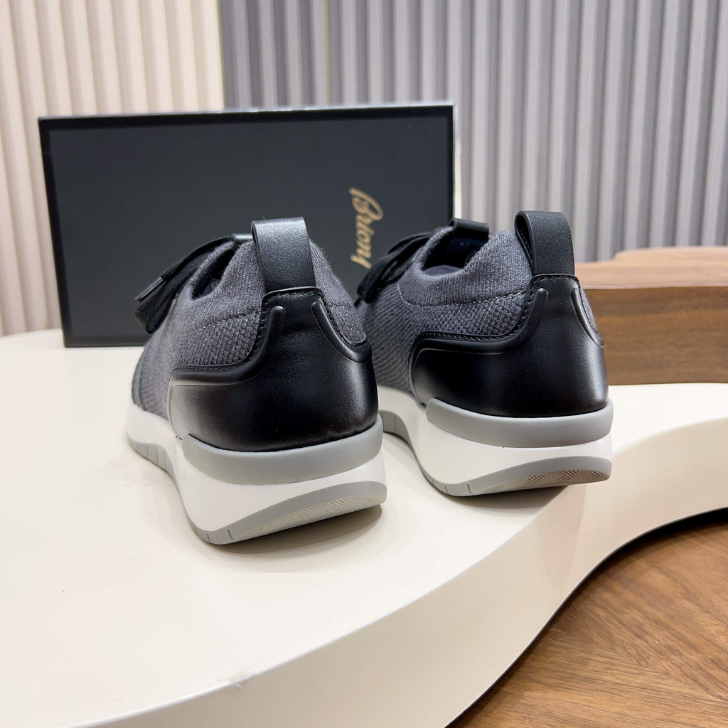 Вишукані замшеві туфлі Brioni V
