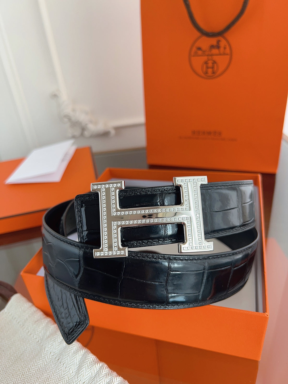 Ремінь Hermès з шкіри крокодила з пряжкою з кристалами — фото 4