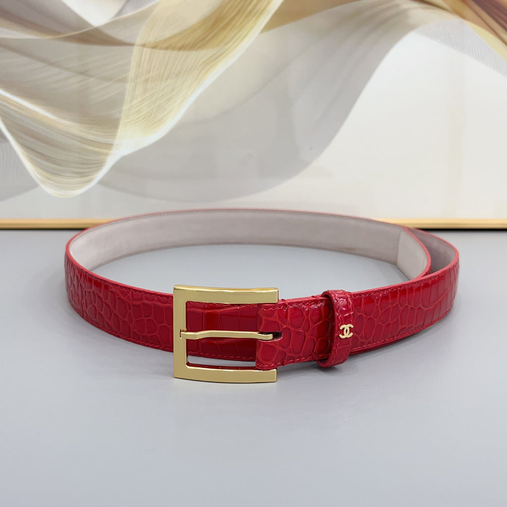 Ремінь Chanel з натуральної шкіри з тисненням під крокодила