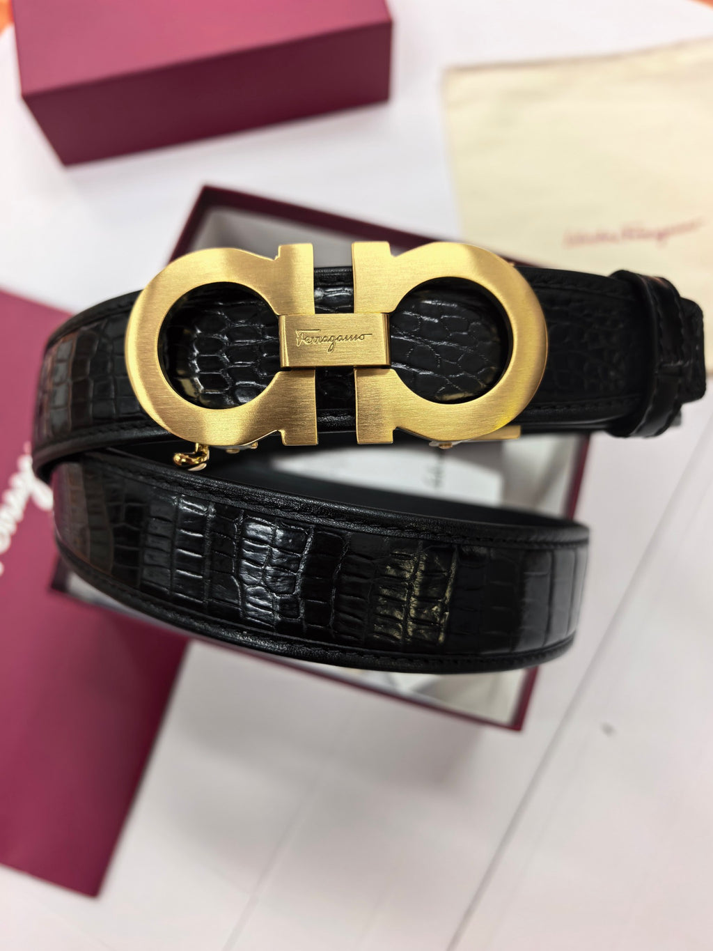 Ремінь Salvatore Ferragamo зі шкіри крокодила