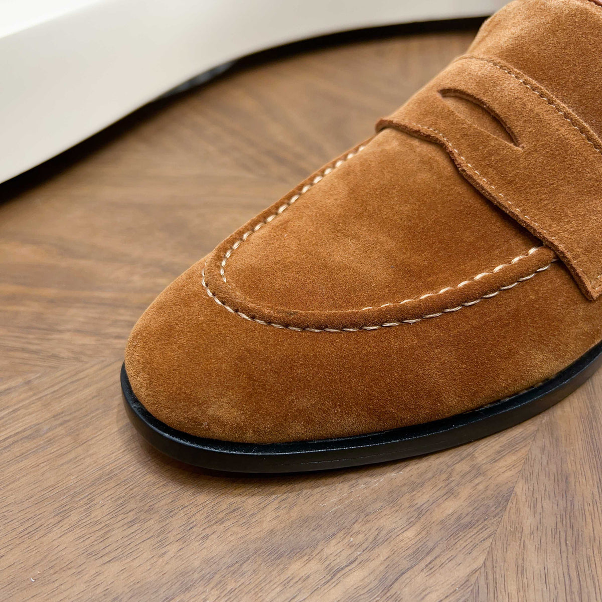З нубуку з китицями лофери Loro Piana