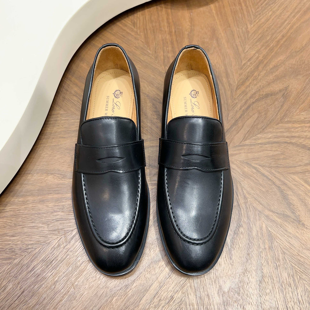 З нубуку з китицями лофери Loro Piana