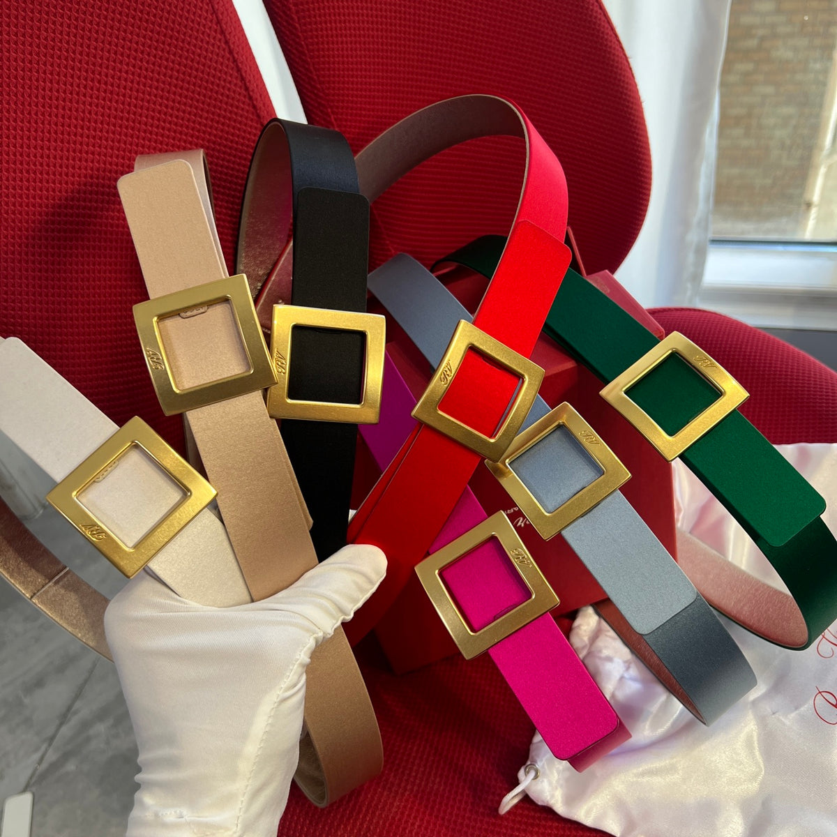 Ремінь Roger Vivier із шовку