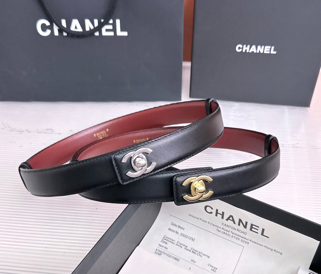Ремінь Chanel з натуральної шкіри