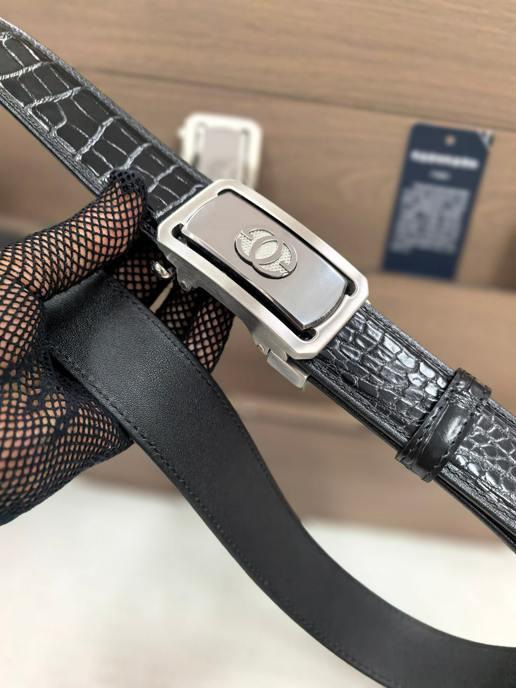Ремінь Gucci зі шкіри крокодила