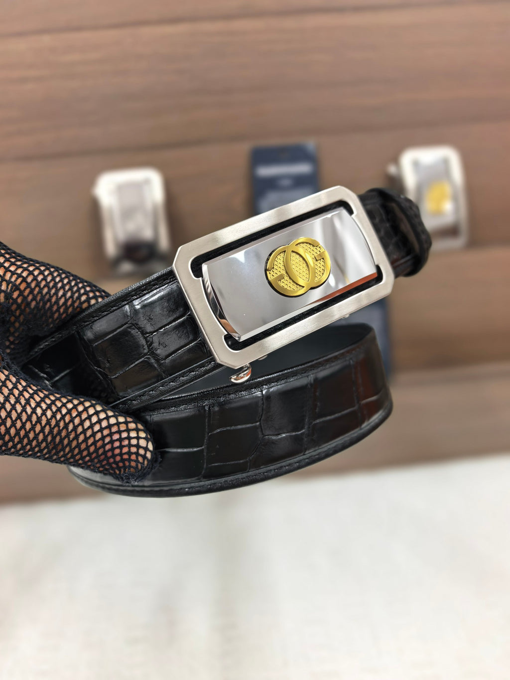Ремінь Gucci зі шкіри крокодила
