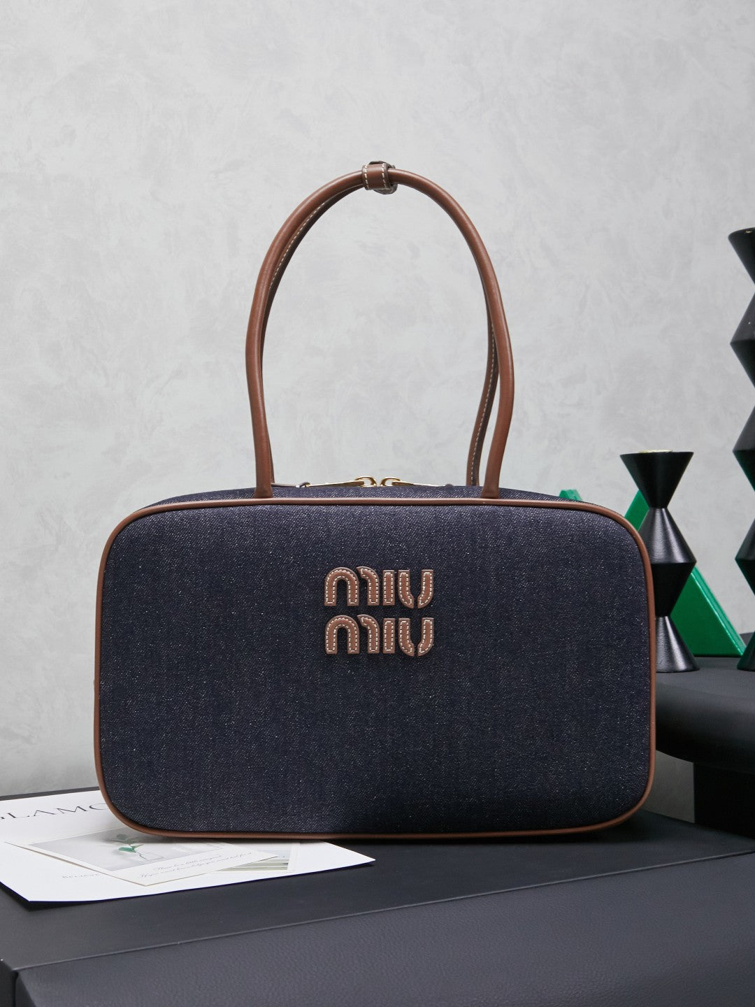 Жіноча сумка Miu Miu