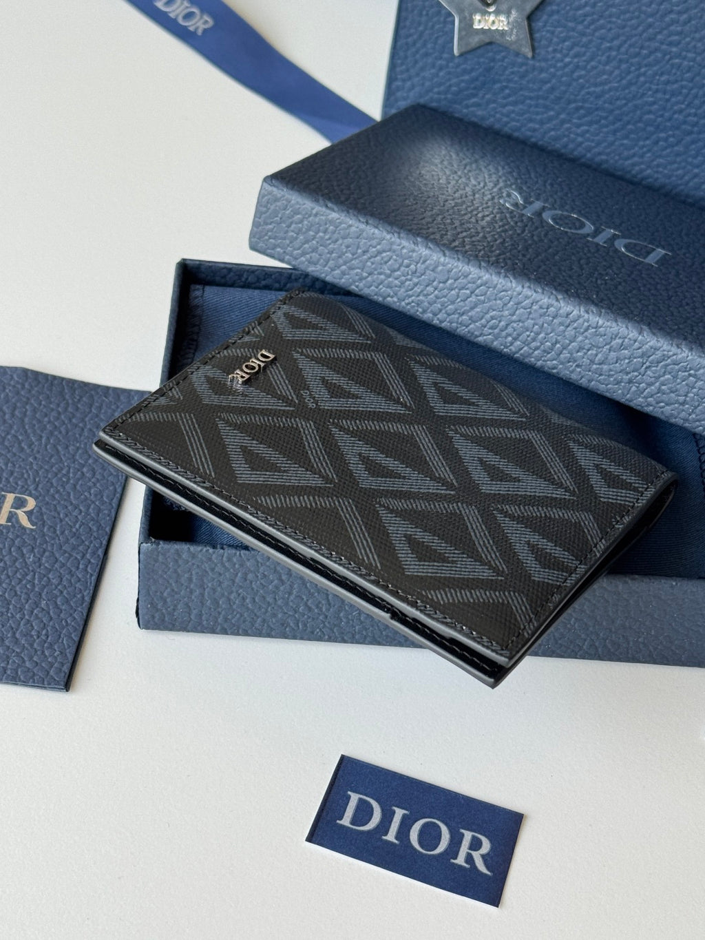 Обкладинка для паспорта Dior Saddle з натуральної шкіри — фото 4
