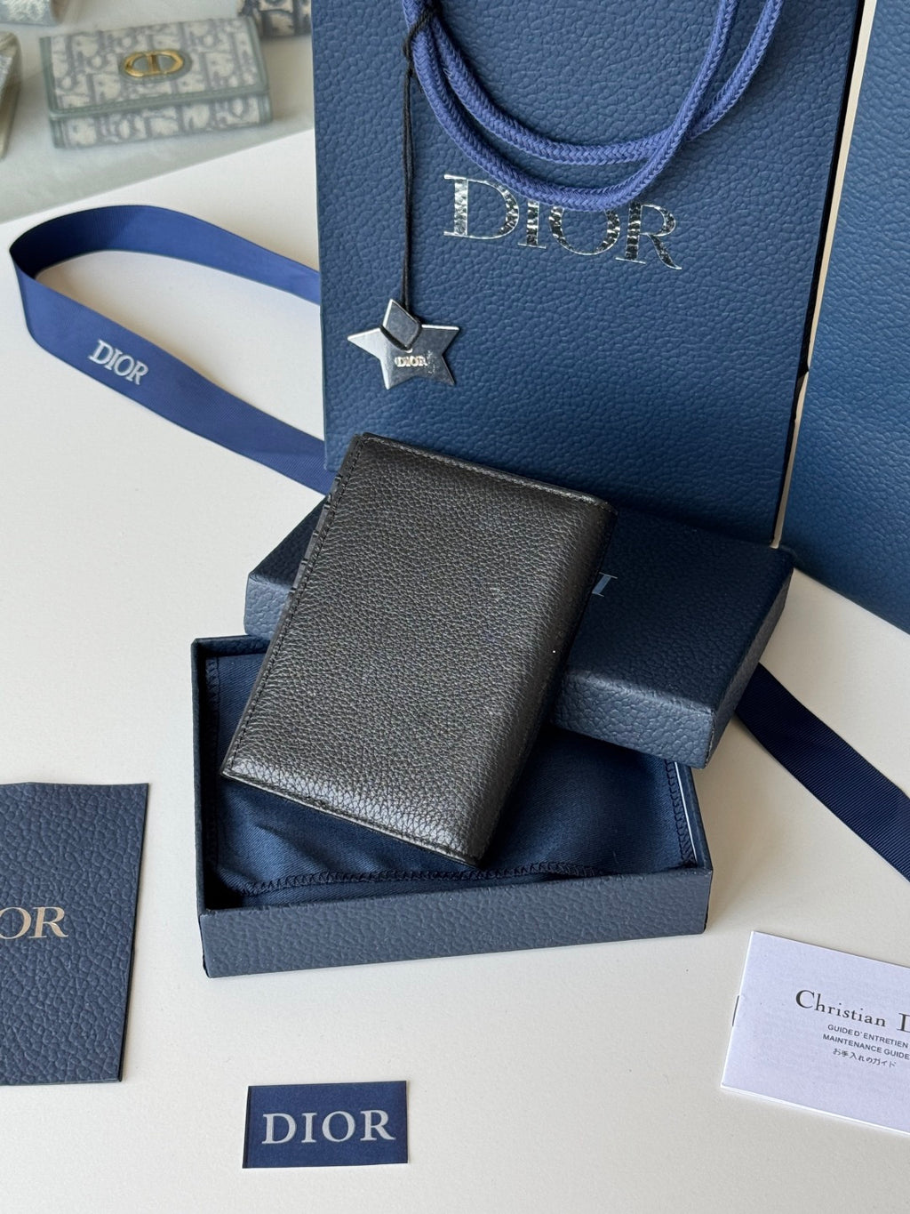 Обкладинка для паспорта Dior Saddle з натуральної шкіри — фото 3