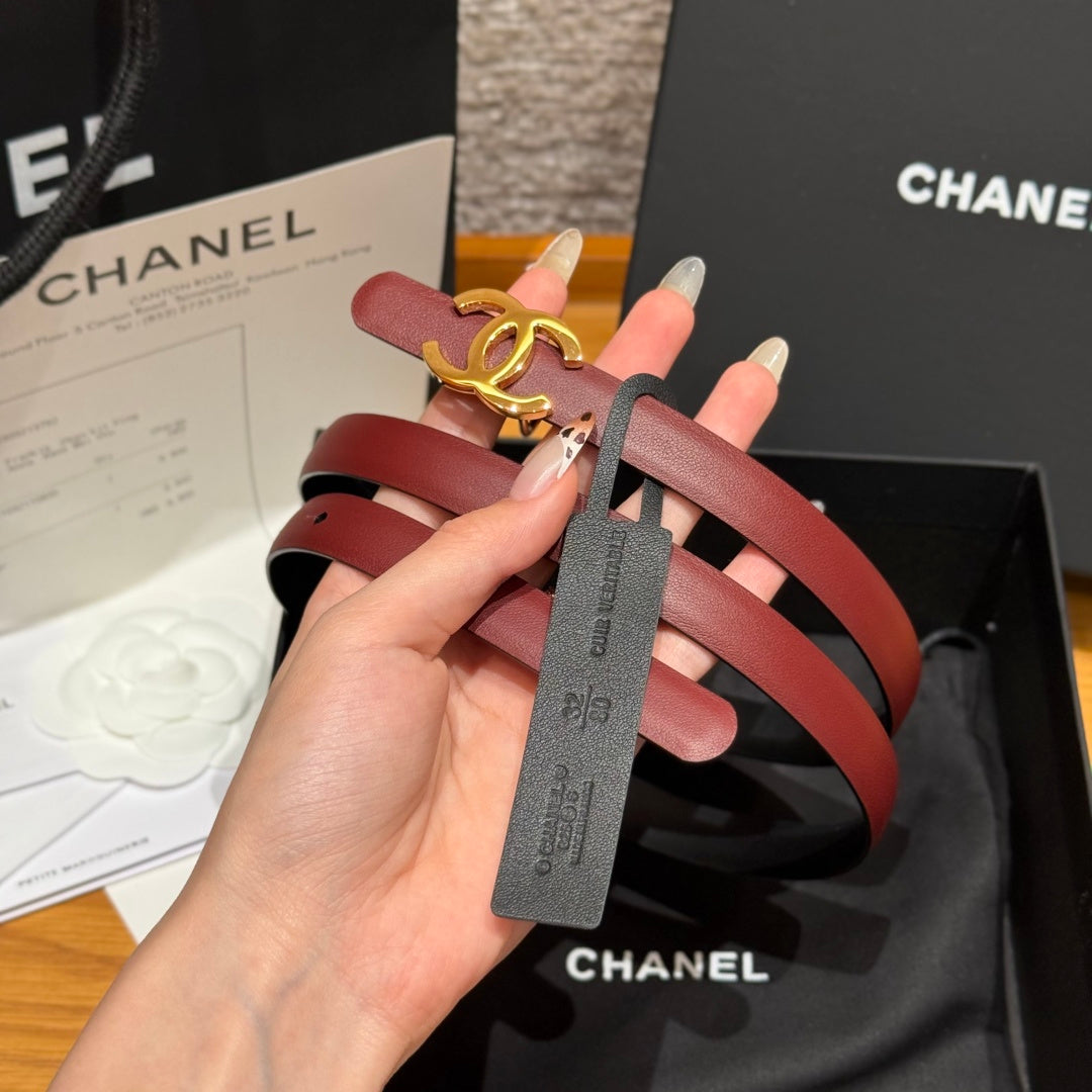 Ремінь Chanel з натуральної шкіри теляти — фото 2