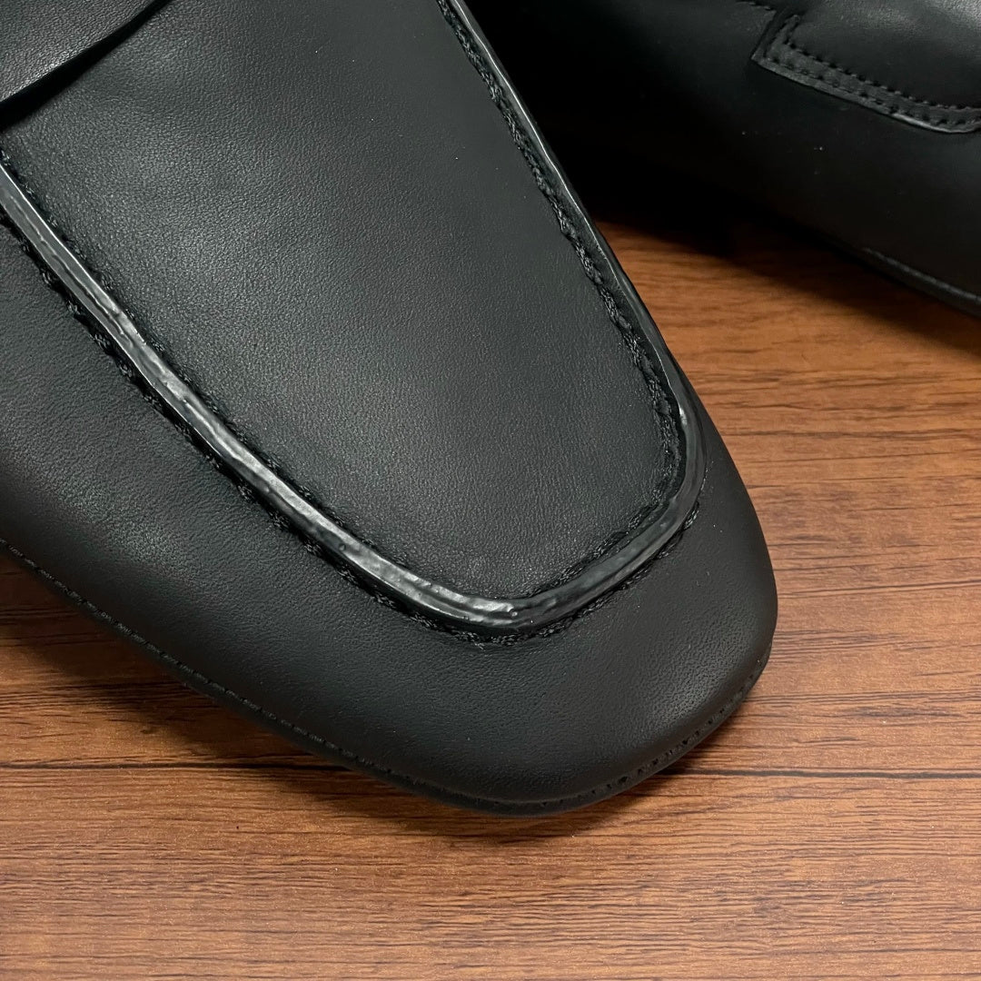Чоловічі шкіряні лофери Ferragamo чорні