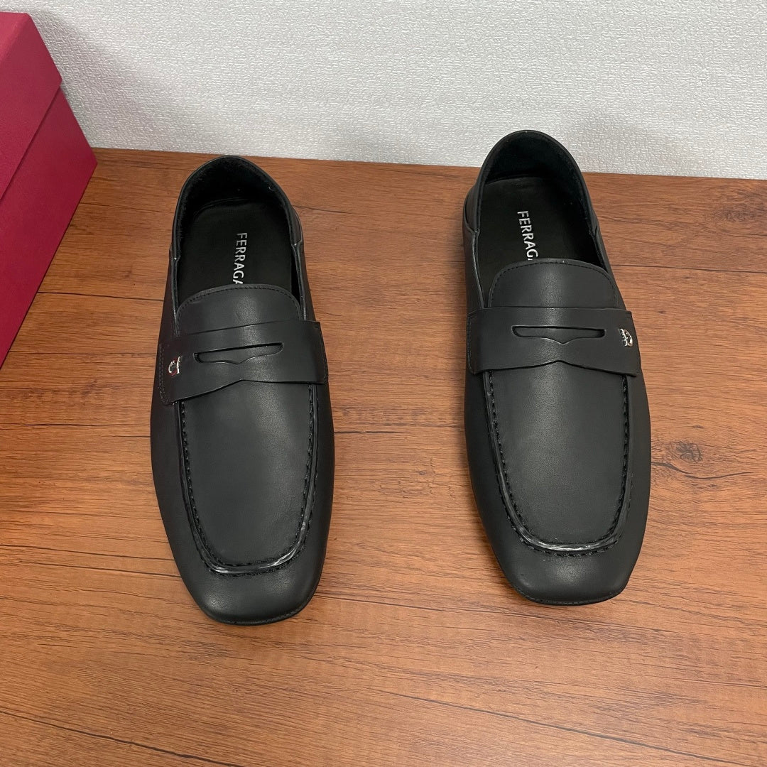 Чоловічі шкіряні лофери Ferragamo чорні
