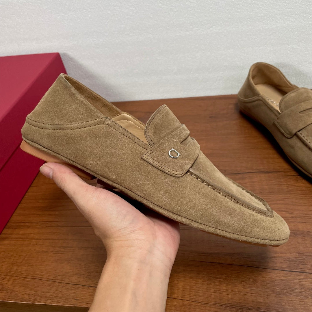 Чоловічі шкіряні лофери Ferragamo сірі