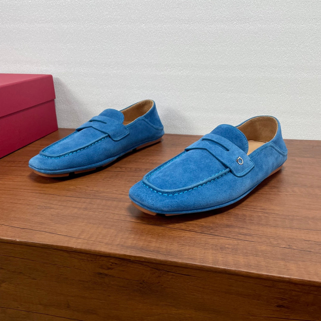 Чоловічі шкіряні лофери Ferragamo сірі