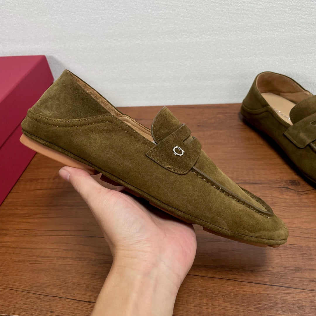 Чоловічі шкіряні лофери Ferragamo сірі