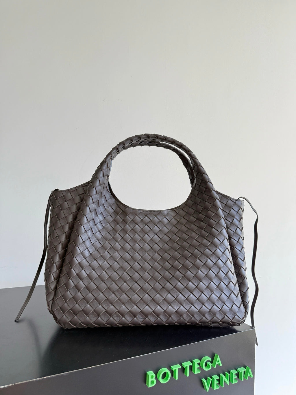 Жіноча сумка Bottega Veneta 844250