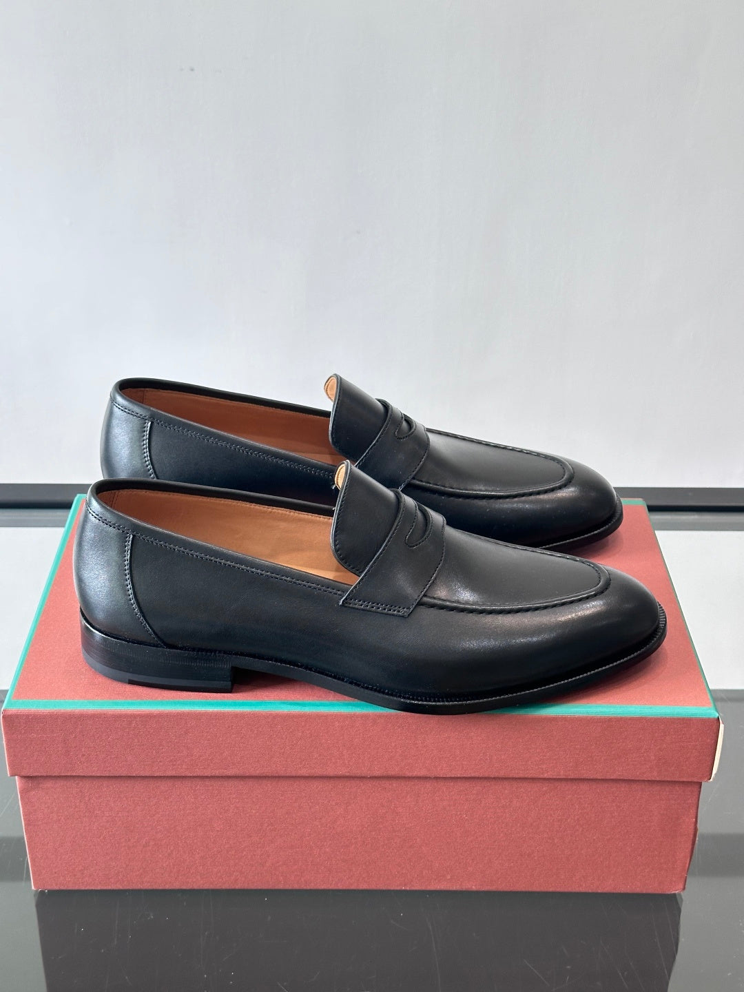 Шкіряні туфлі Loro Piana
