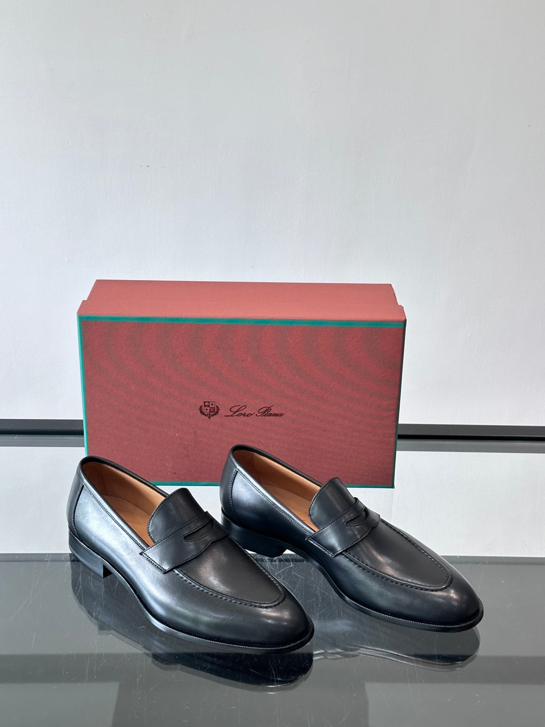 Шкіряні туфлі Loro Piana