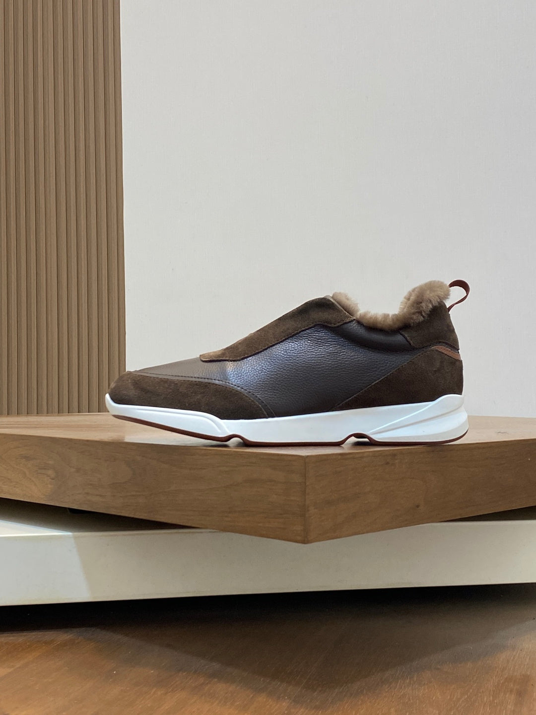 Текстильні утеплені кросівки Loro Piana Week End Walk Evo