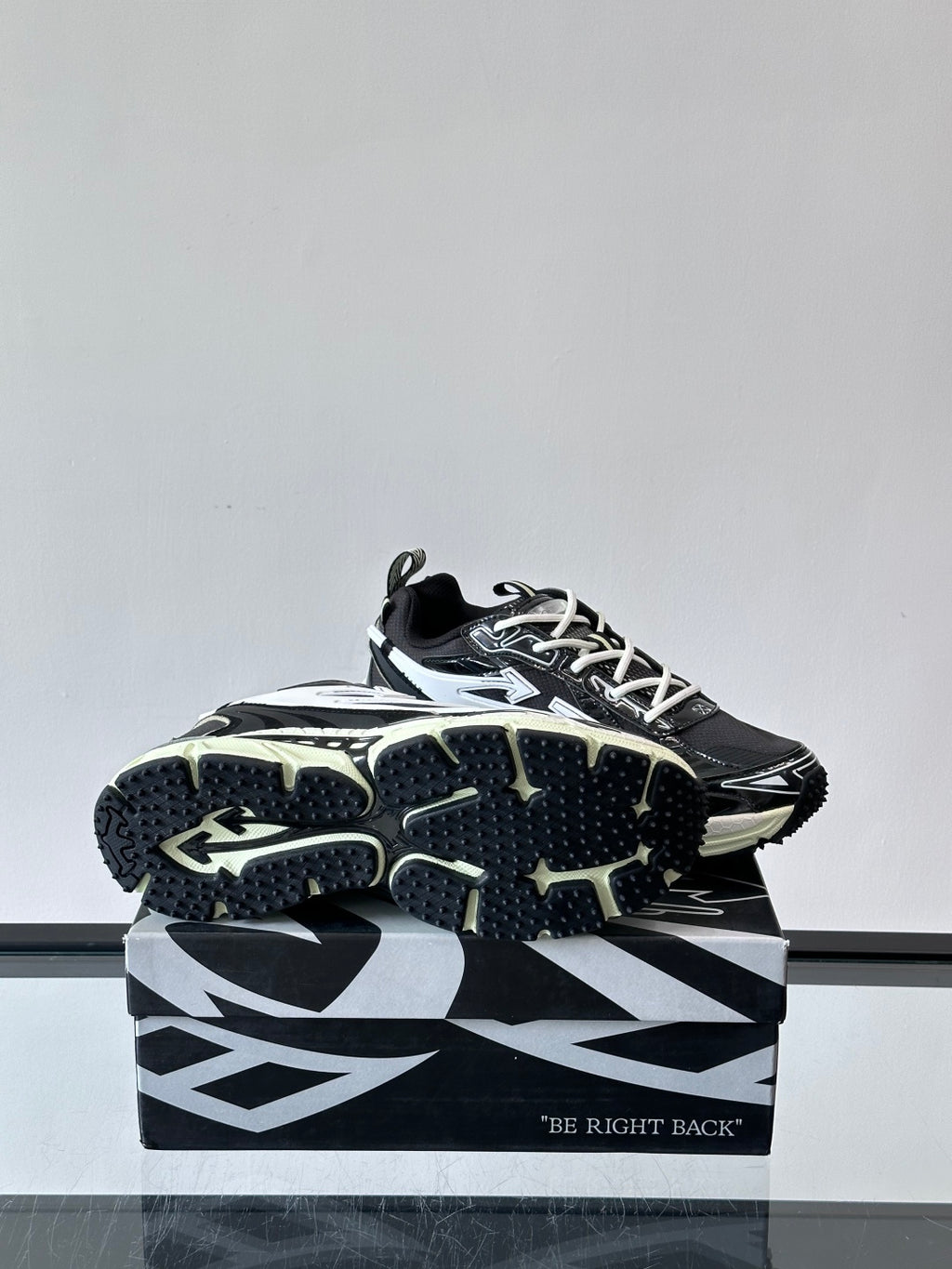 Кросівки Off-White Be Right Back