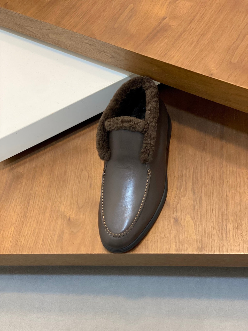 Шкіряні утеплені кросівки Loro Piana