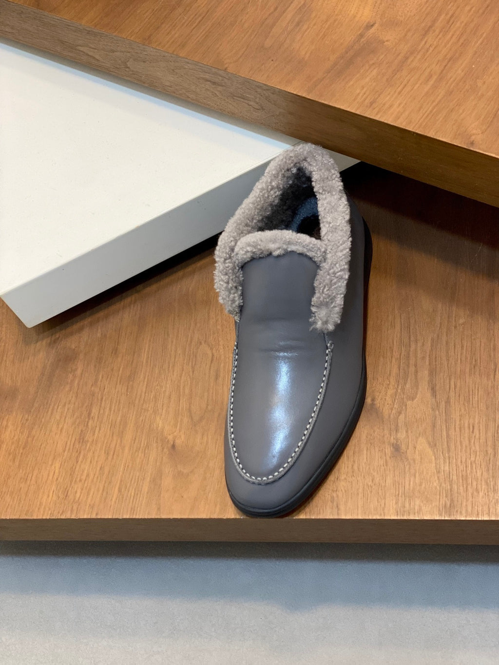Шкіряні утеплені кросівки Loro Piana