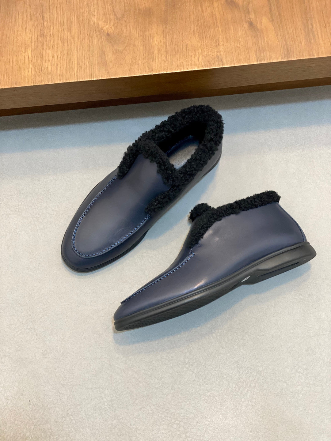 Шкіряні утеплені кросівки Loro Piana