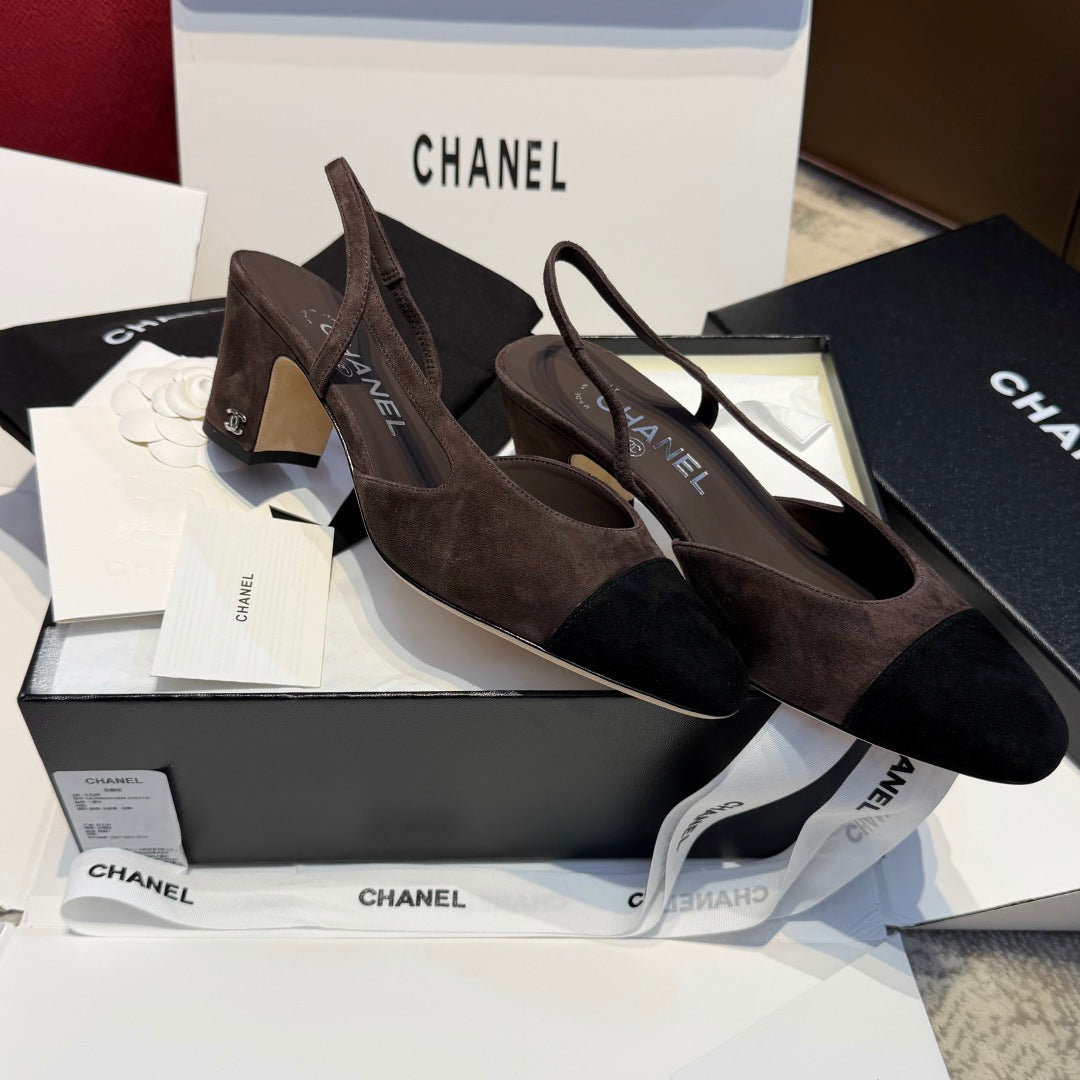 Жіночі елегантні замшеві туфлі Chanel Slingback