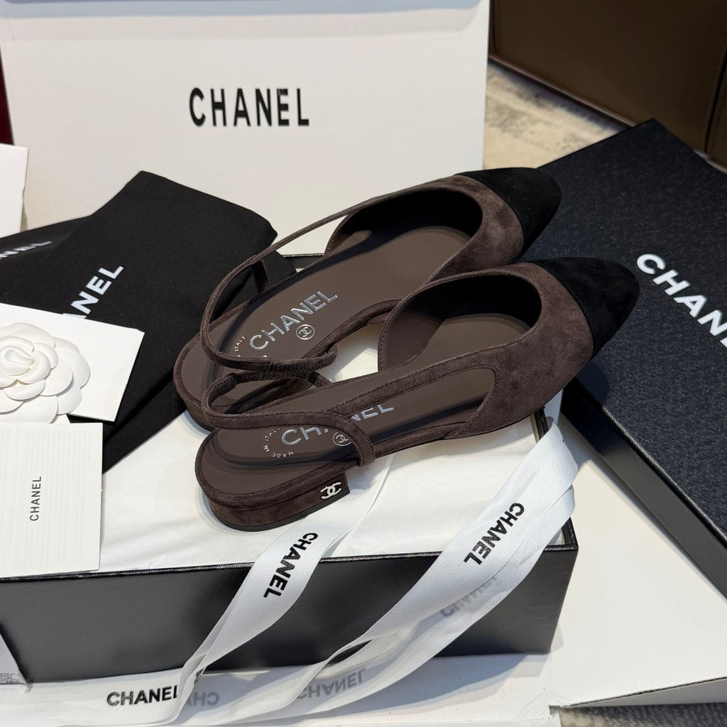 Жіночі елегантні замшеві туфлі Chanel Slingback