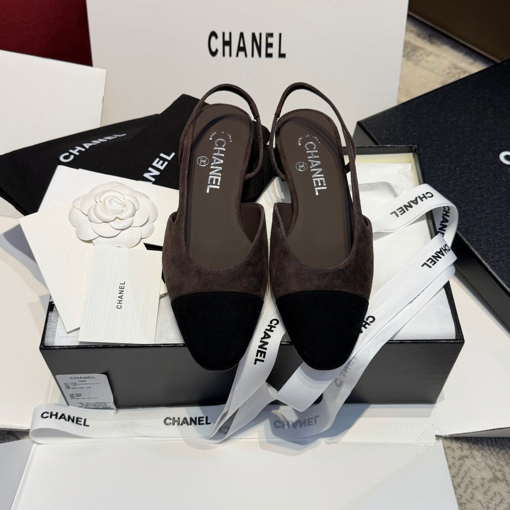 Жіночі елегантні замшеві туфлі Chanel Slingback