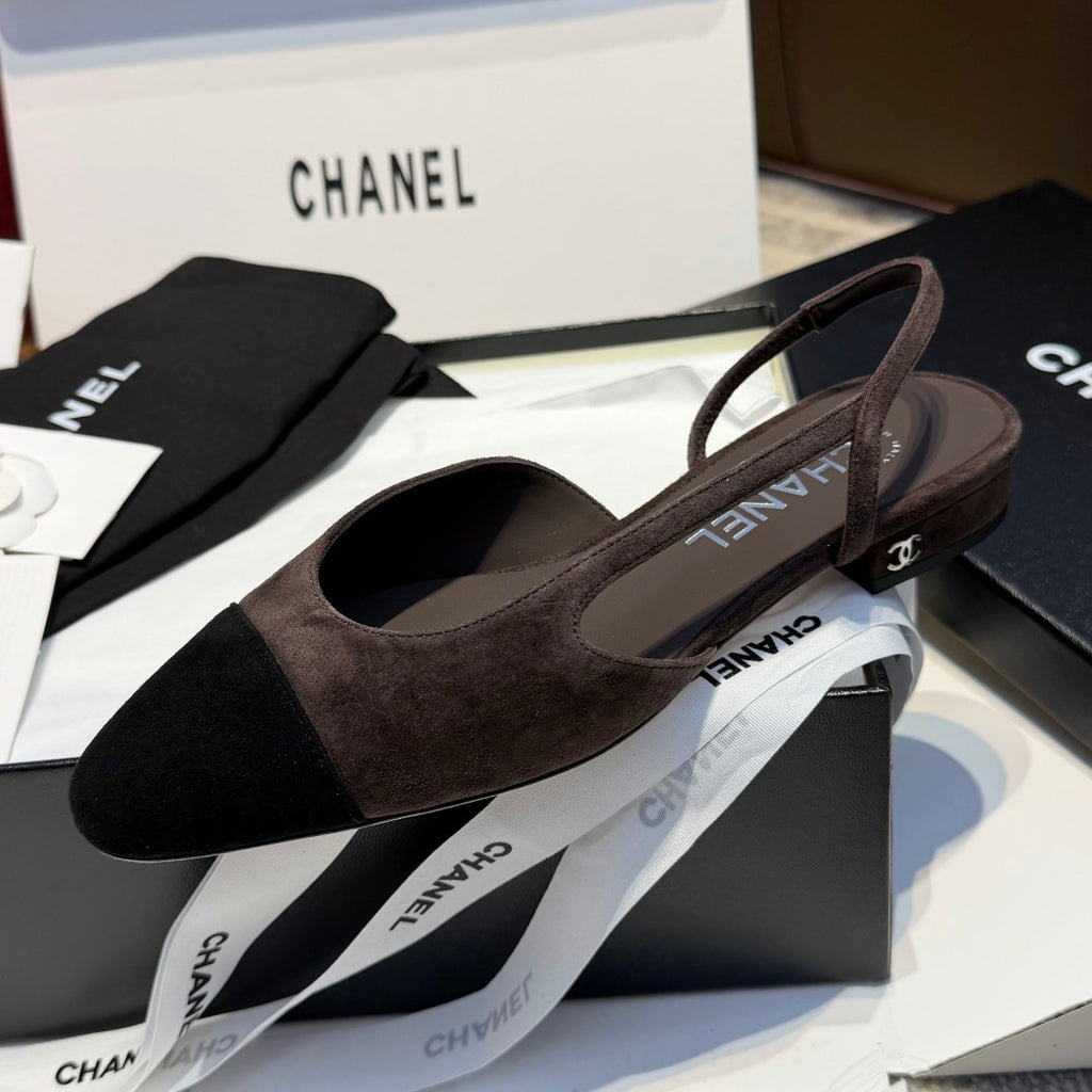 Жіночі елегантні замшеві туфлі Chanel Slingback