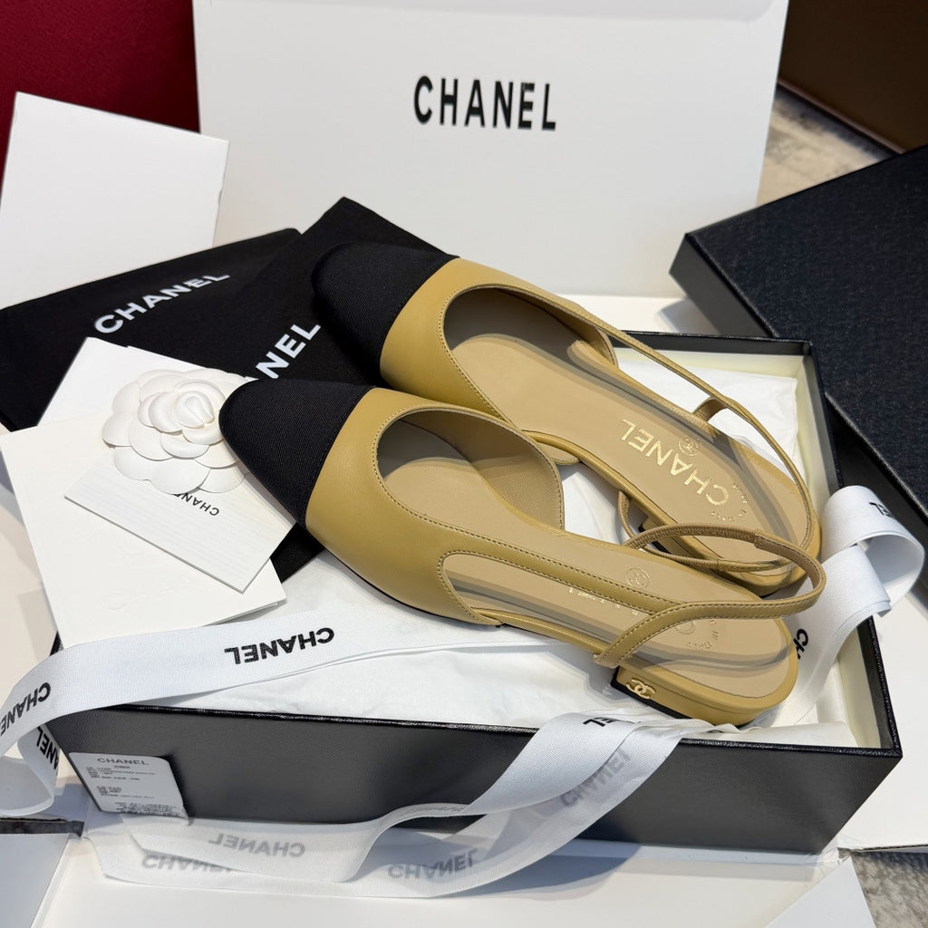 Жіночі елегантні замшеві туфлі Chanel Slingback