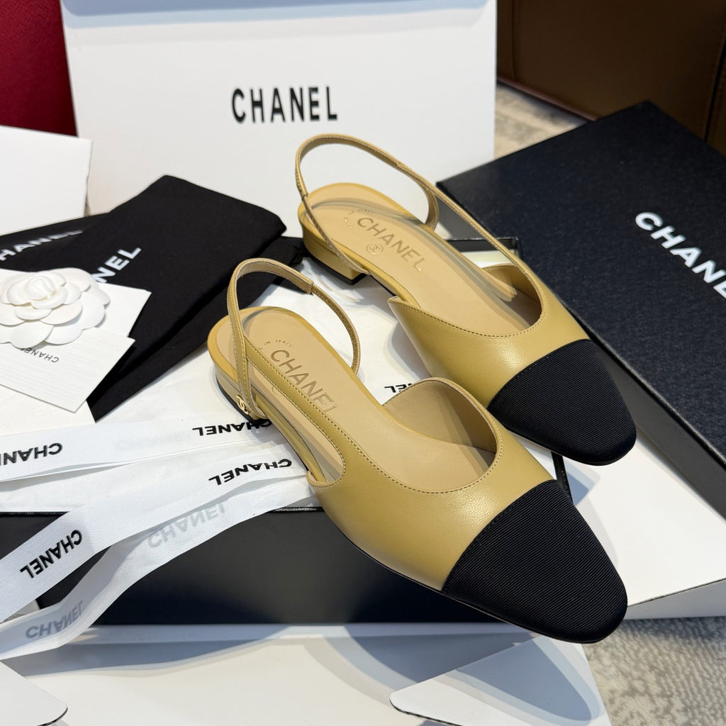 Жіночі елегантні замшеві туфлі Chanel Slingback