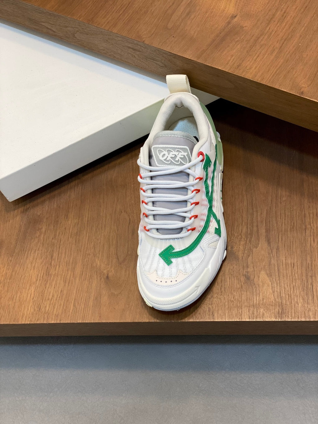 Шкіряні кросівки Off-White