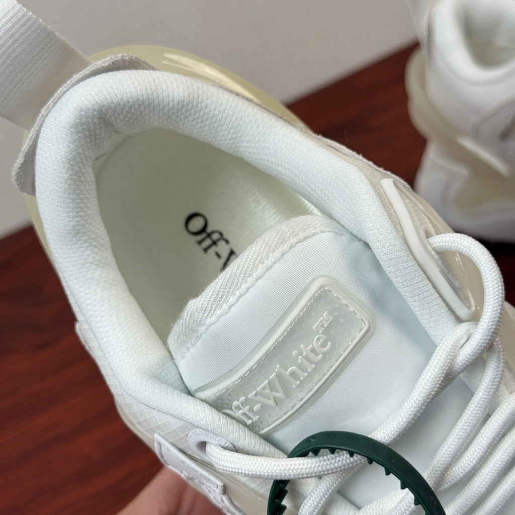 Кросівки Off-White ODSY-2000