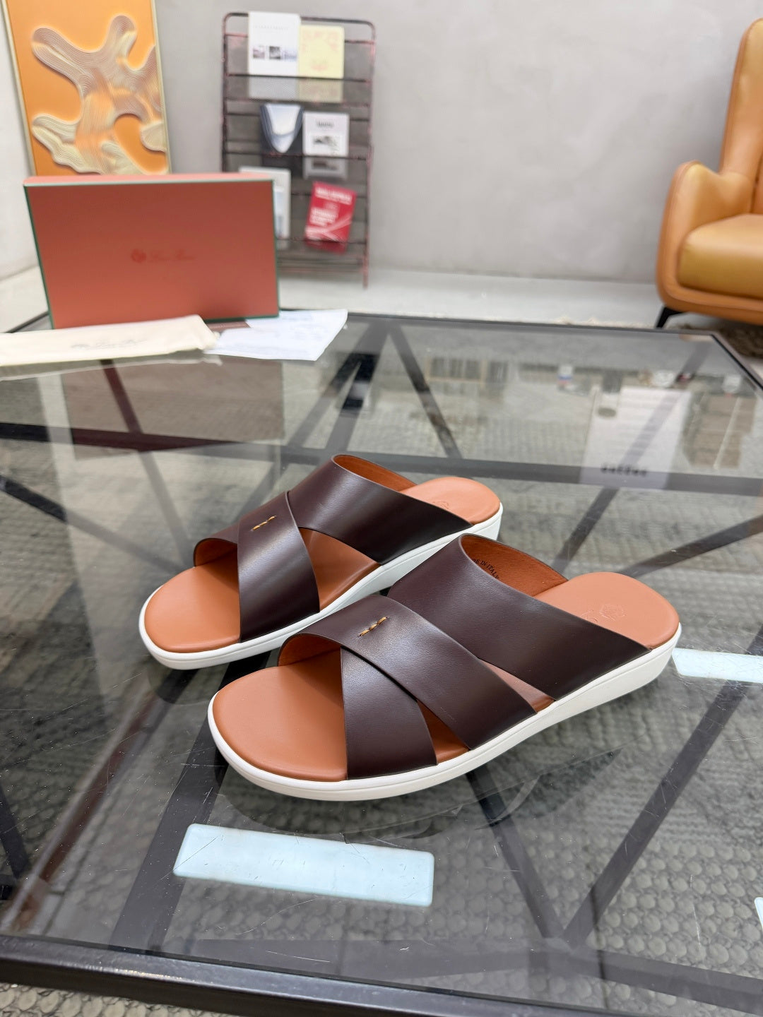 Шкіряні шльопанці Loro Piana