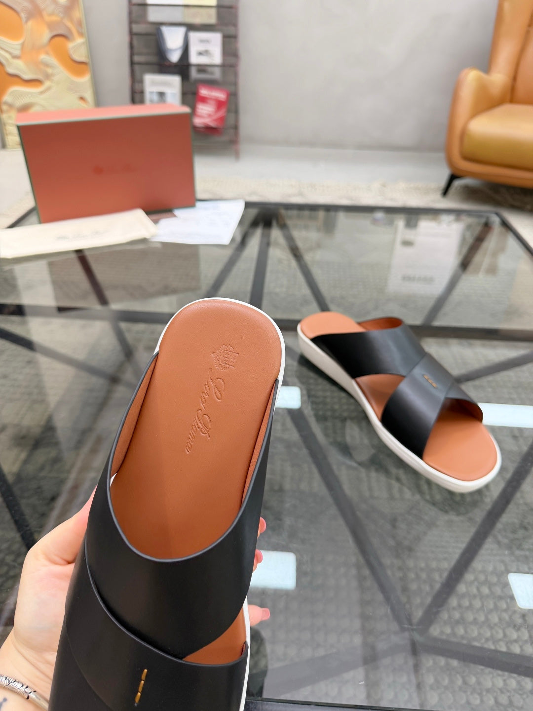 Шкіряні шльопанці Loro Piana